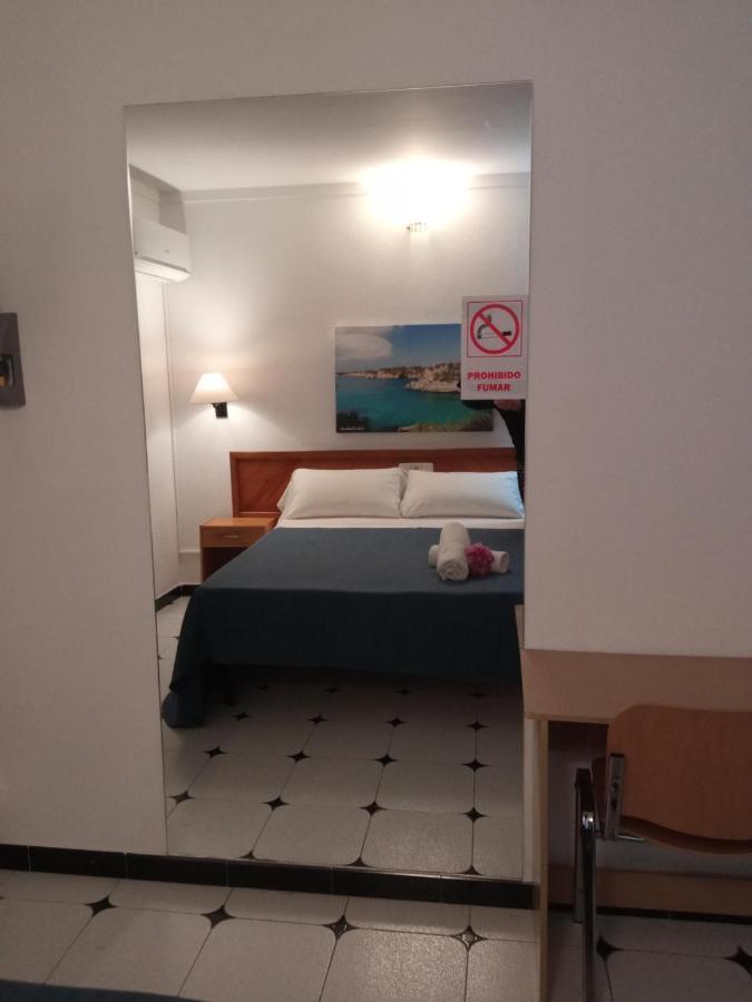 Hostal Ca'N Tiu Alaró Eksteriør billede