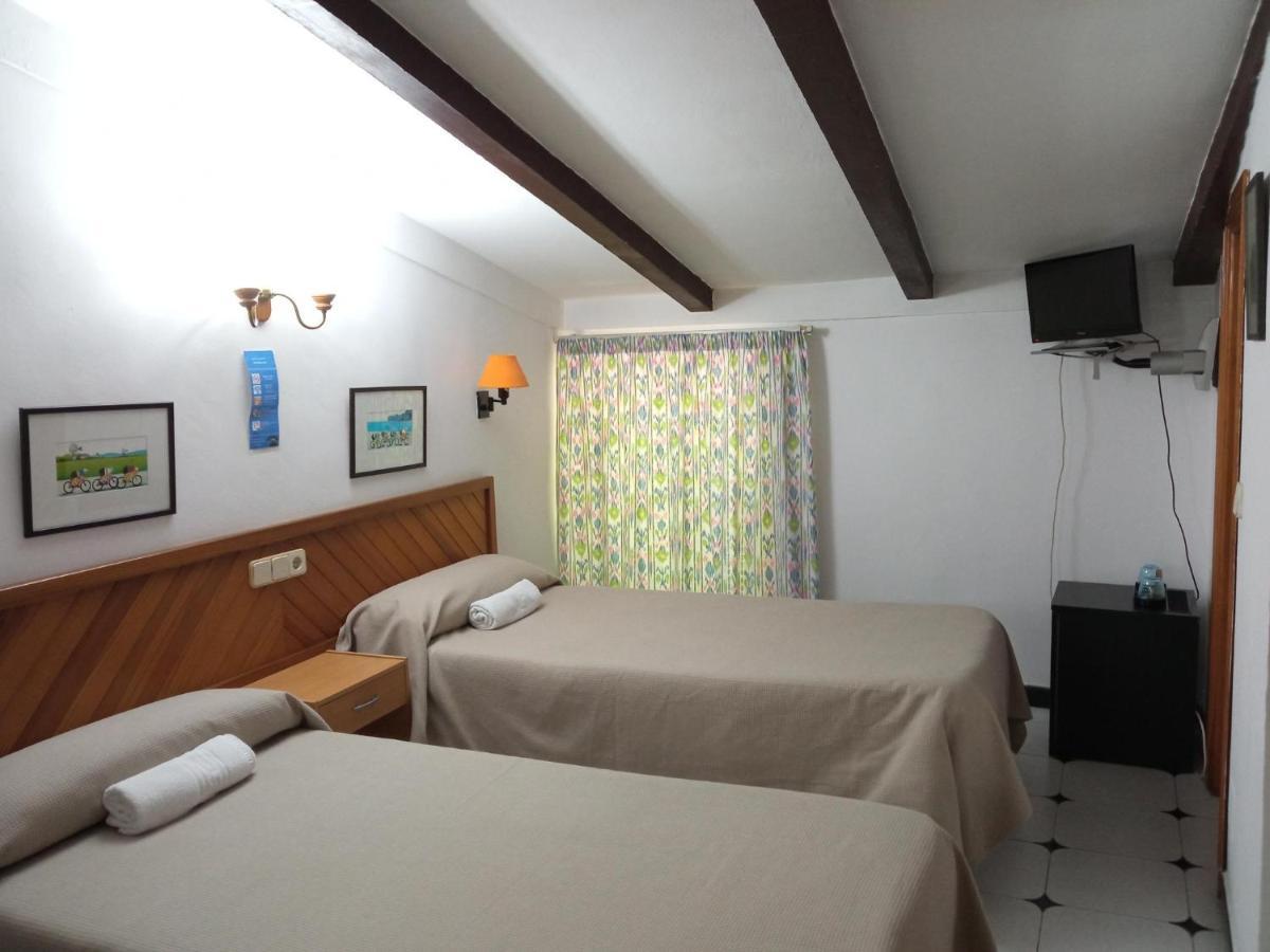 Hostal Ca'N Tiu Alaró Eksteriør billede